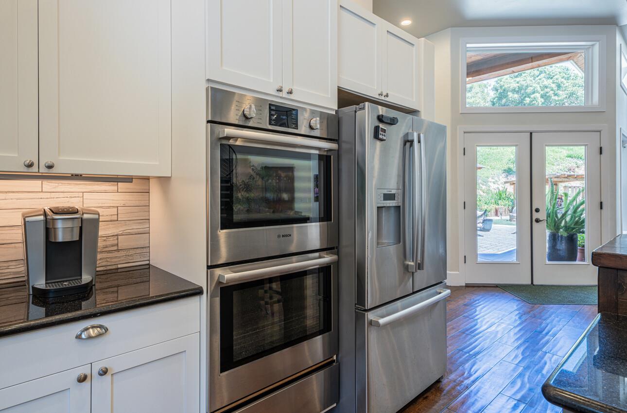 Detail Gallery Image 22 of 82 For 9247 Holly Hill Dr, Salinas,  CA 93907 - 3 Beds | 3 Baths