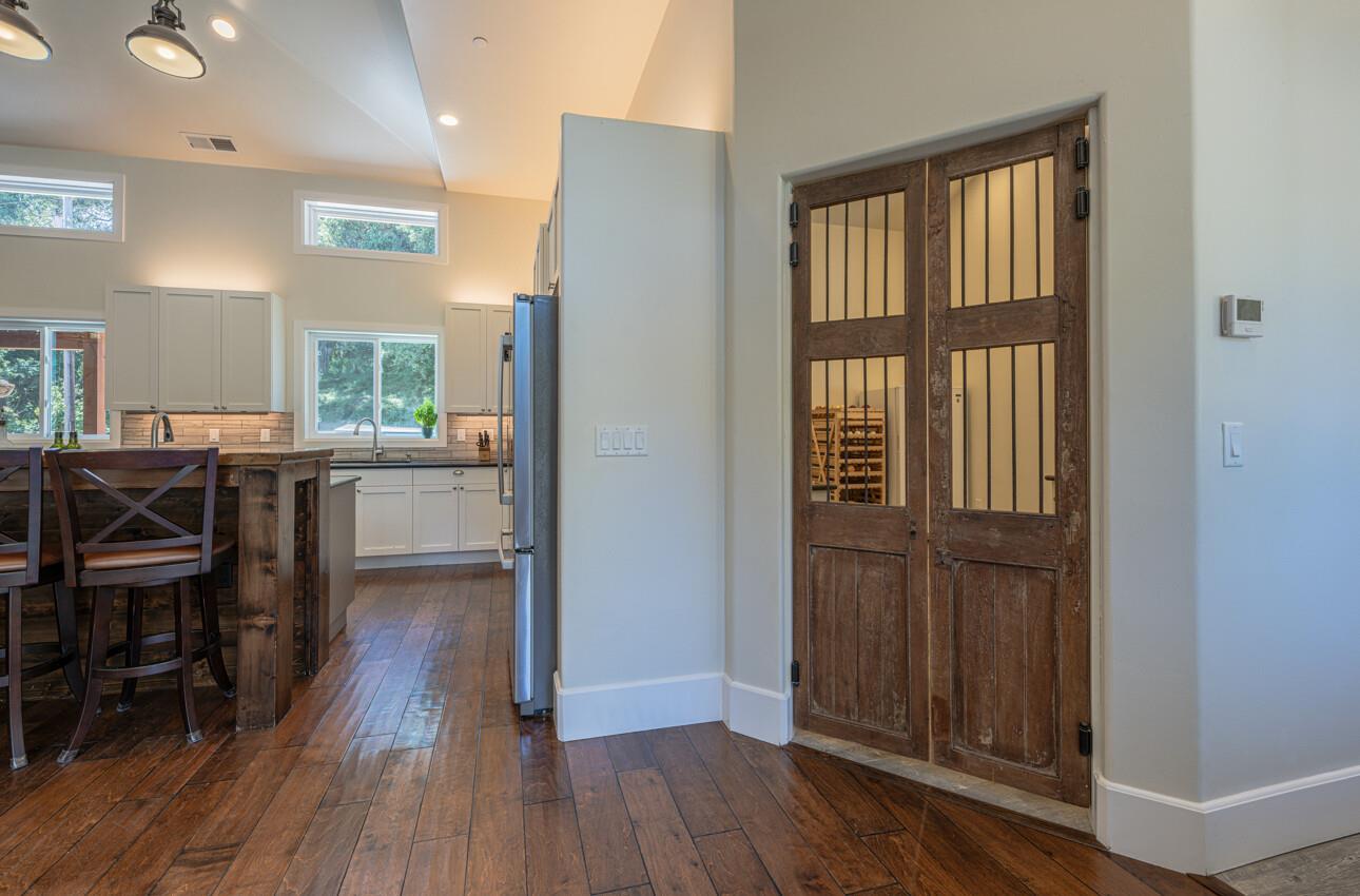 Detail Gallery Image 32 of 82 For 9247 Holly Hill Dr, Salinas,  CA 93907 - 3 Beds | 3 Baths