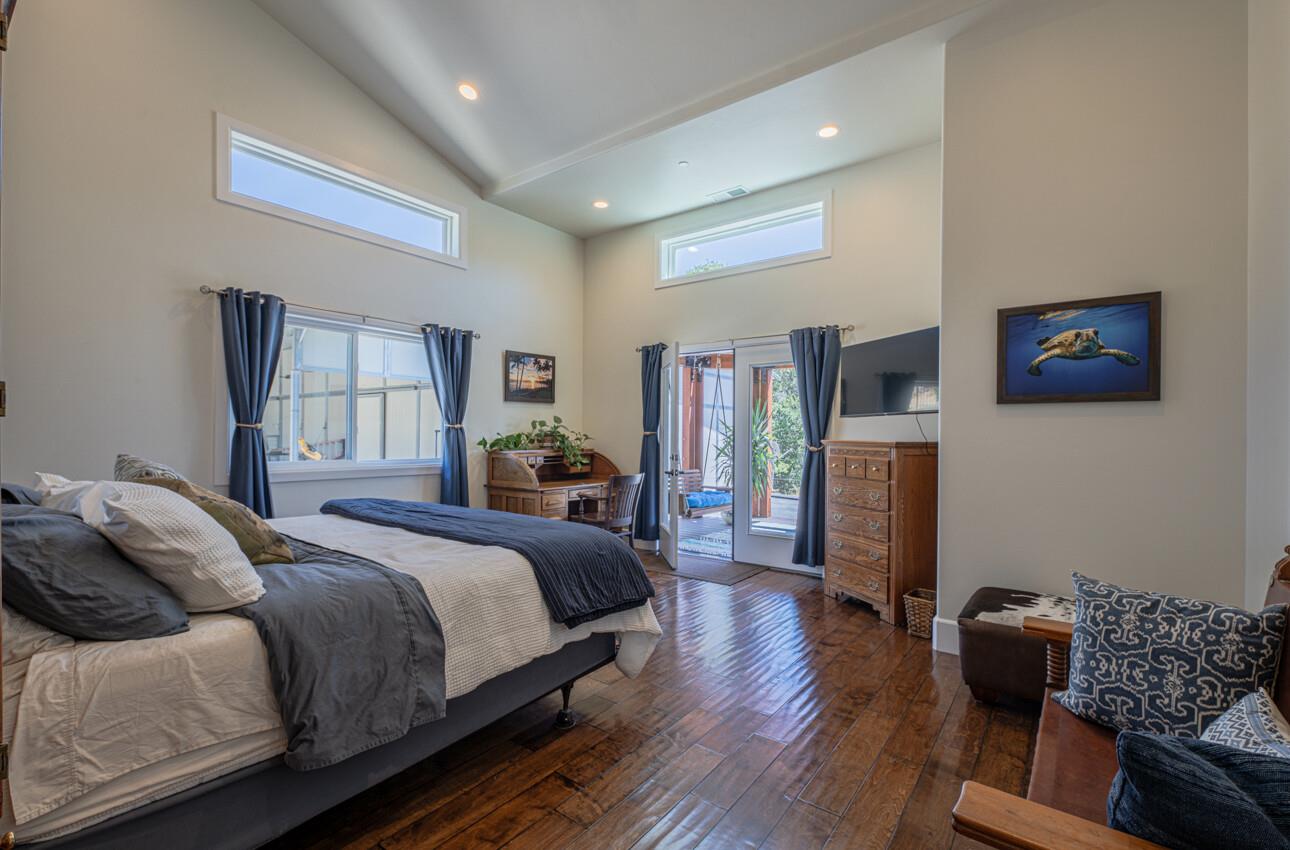 Detail Gallery Image 42 of 82 For 9247 Holly Hill Dr, Salinas,  CA 93907 - 3 Beds | 3 Baths