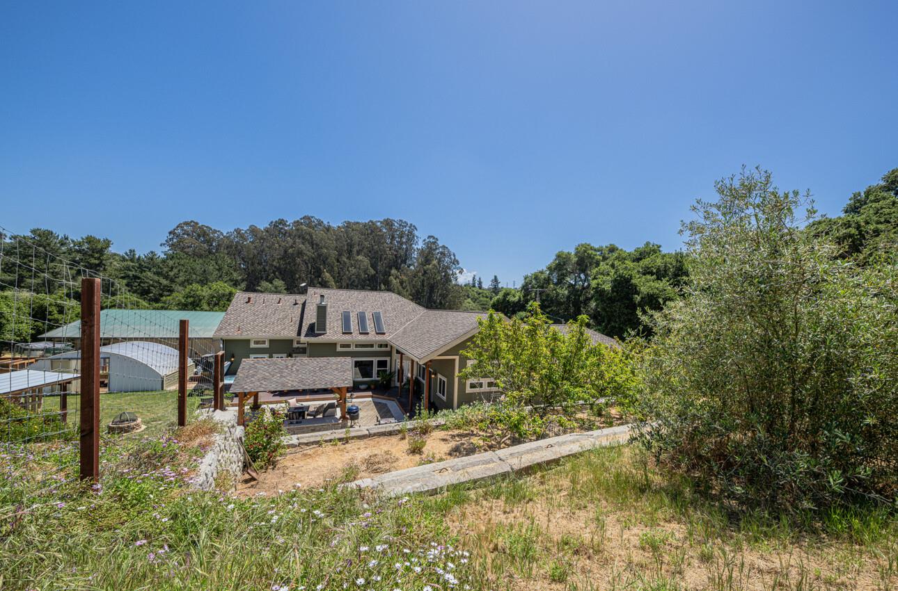 Detail Gallery Image 77 of 82 For 9247 Holly Hill Dr, Salinas,  CA 93907 - 3 Beds | 3 Baths