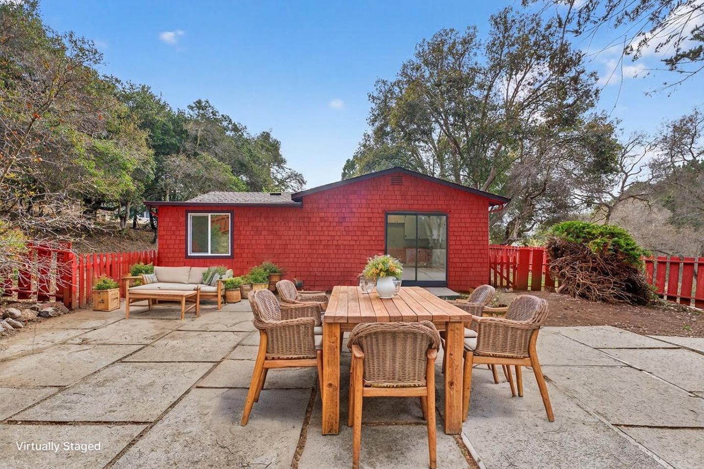 Detail Gallery Image 20 of 63 For 2077 San Juan Rd, Aromas,  CA 95004 - 5 Beds | 3/1 Baths