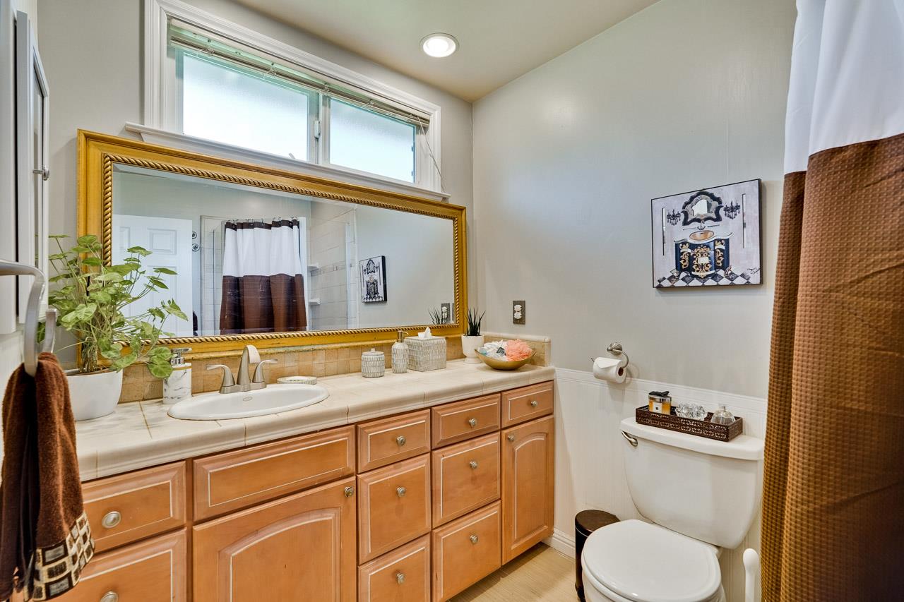 Detail Gallery Image 20 of 26 For 3432 Parliament Ct, San Jose,  CA 95132 - 3 Beds | 2 Baths