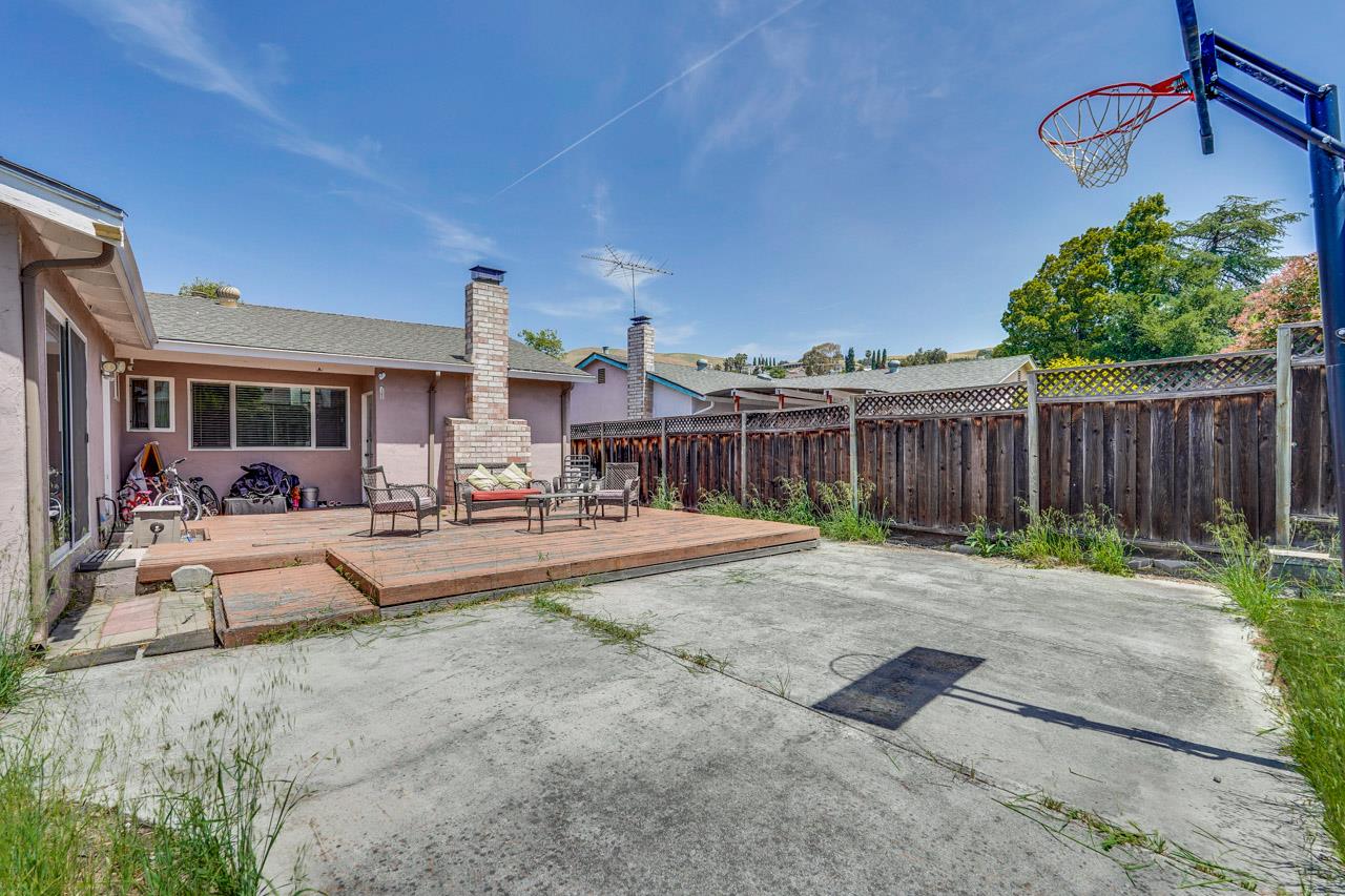 Detail Gallery Image 23 of 26 For 3432 Parliament Ct, San Jose,  CA 95132 - 3 Beds | 2 Baths