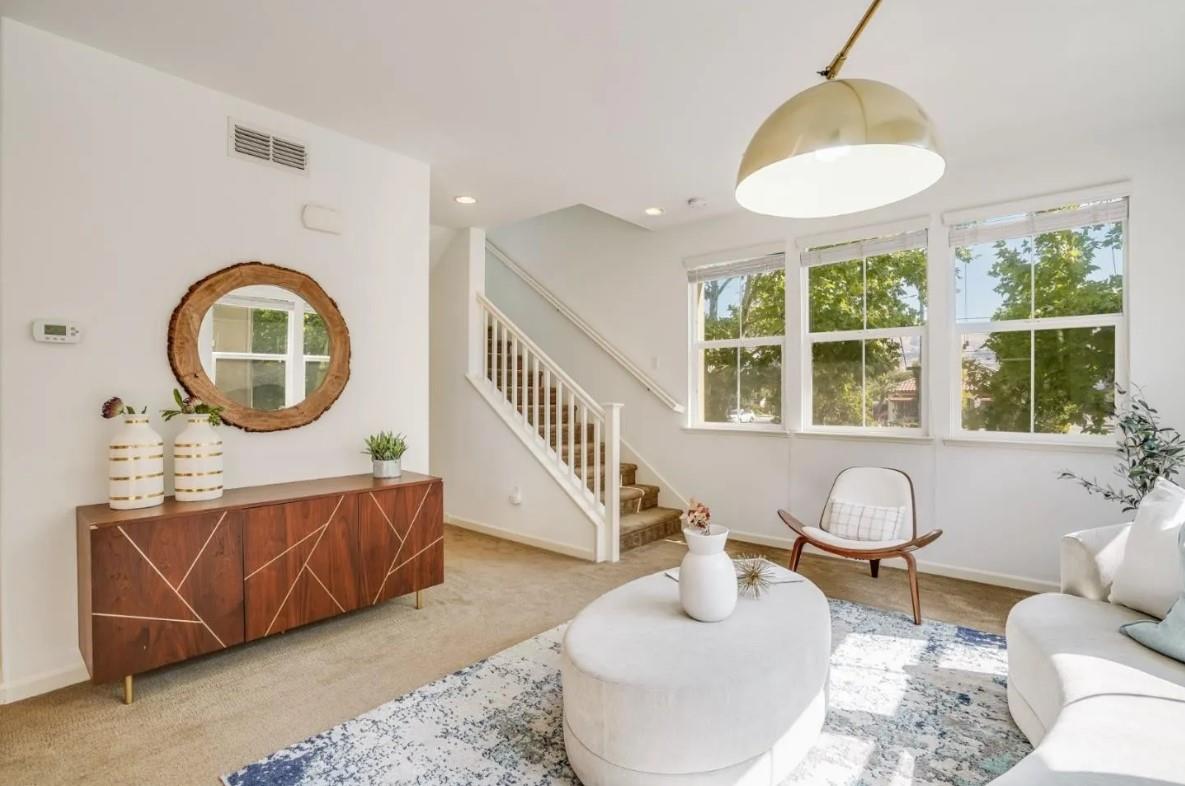 Detail Gallery Image 3 of 8 For 691 N Capitol Ave #7,  San Jose,  CA 95133 - 2 Beds | 2/1 Baths