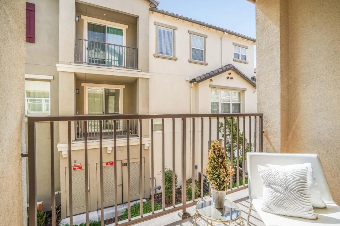 Detail Gallery Image 6 of 8 For 691 N Capitol Ave #7,  San Jose,  CA 95133 - 2 Beds | 2/1 Baths