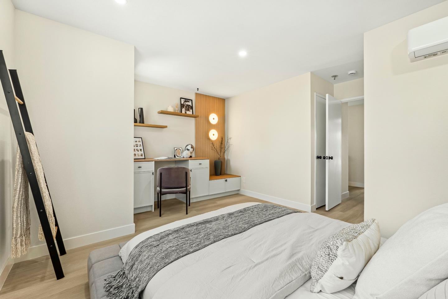 Detail Gallery Image 23 of 45 For 457 Sierra Vista Ave #5,  Mountain View,  CA 94043 - 2 Beds | 2/1 Baths