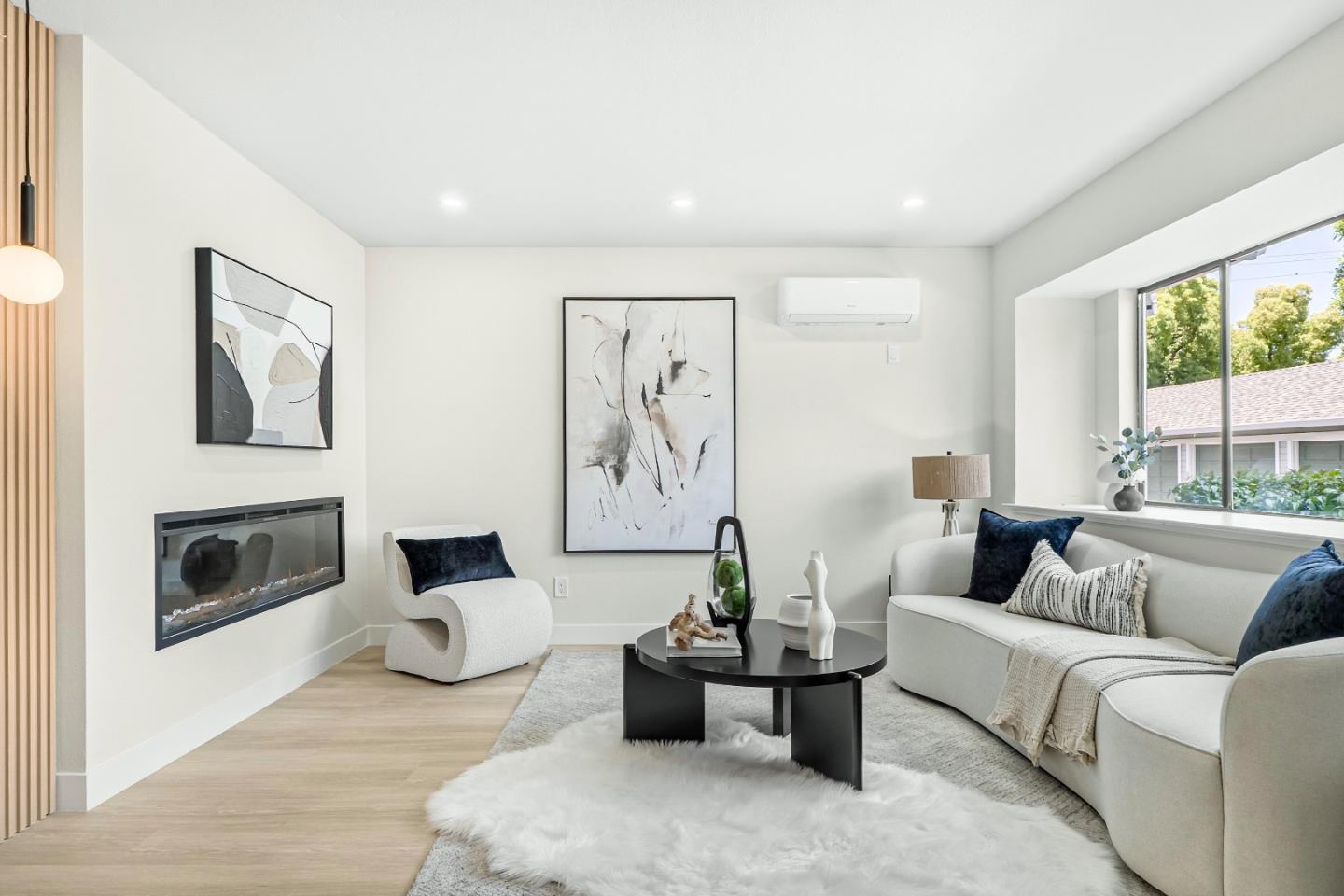 Detail Gallery Image 3 of 45 For 457 Sierra Vista Ave #5,  Mountain View,  CA 94043 - 2 Beds | 2/1 Baths