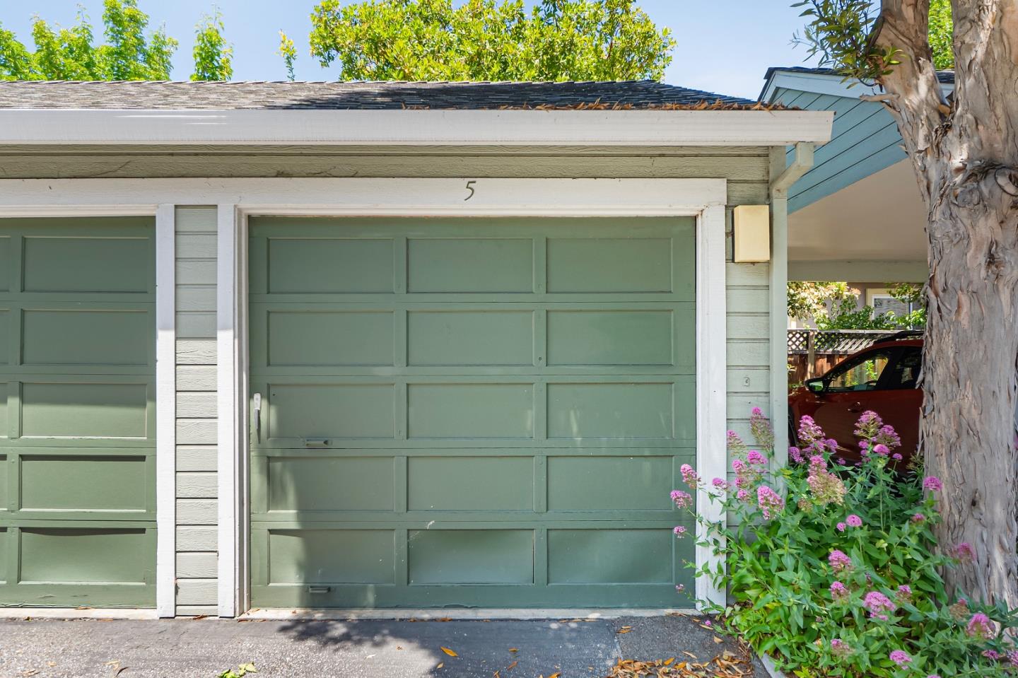 Detail Gallery Image 34 of 45 For 457 Sierra Vista Ave #5,  Mountain View,  CA 94043 - 2 Beds | 2/1 Baths