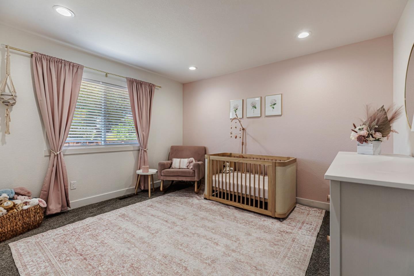Detail Gallery Image 28 of 40 For 640 S Ridgemark Dr, Hollister,  CA 95023 - 4 Beds | 4 Baths