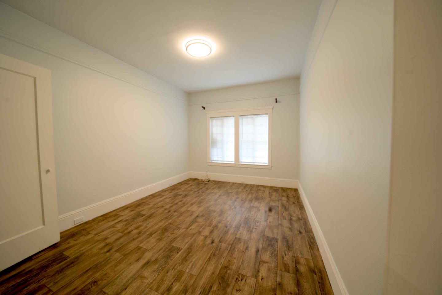 Detail Gallery Image 12 of 13 For 285 Brussels St, San Francisco,  CA 94134 - 1 Beds | 1 Baths