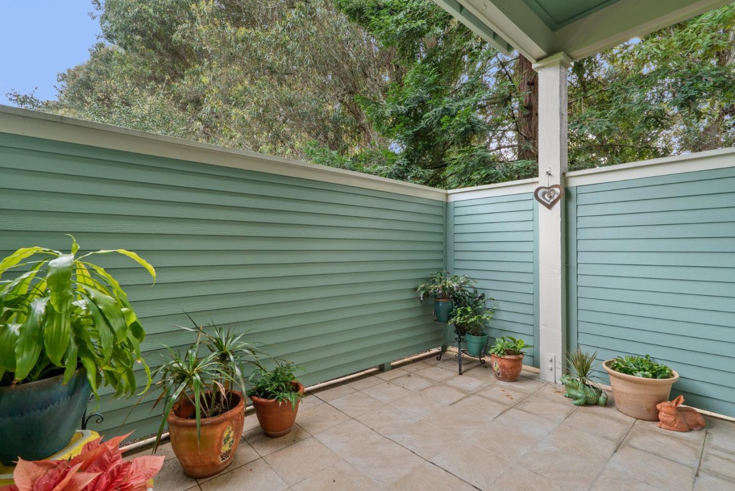 Detail Gallery Image 23 of 26 For 120 Claremont Terrace, Santa Cruz,  CA 95060 - 2 Beds | 2/1 Baths