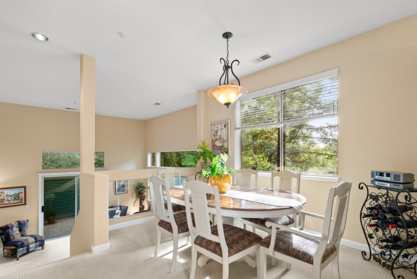 Detail Gallery Image 9 of 26 For 120 Claremont Terrace, Santa Cruz,  CA 95060 - 2 Beds | 2/1 Baths