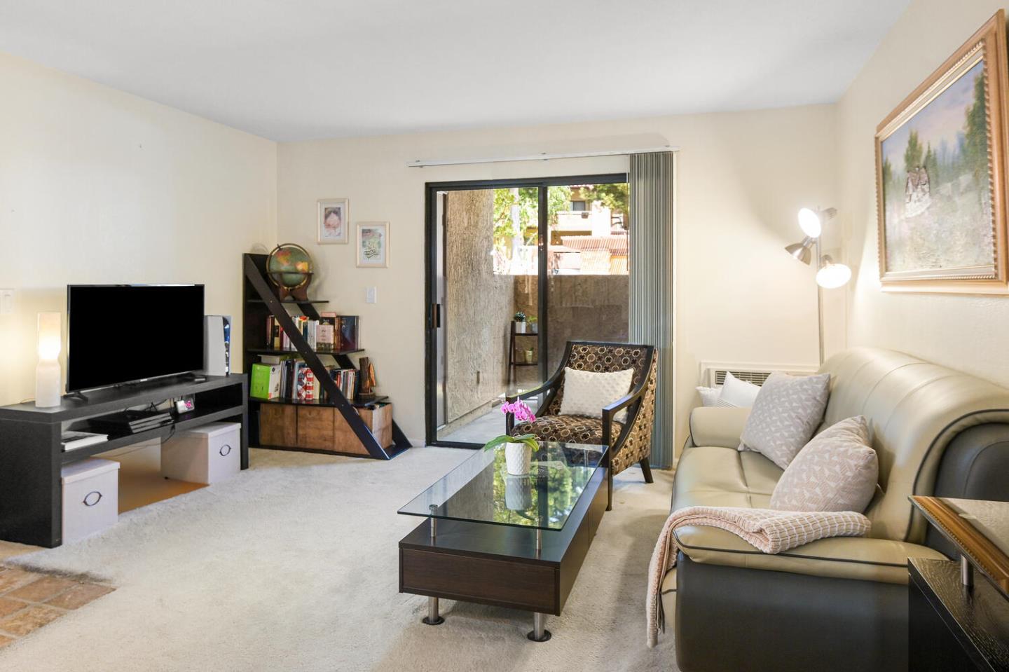 Detail Gallery Image 4 of 26 For 2250 Monroe St #143,  Santa Clara,  CA 95050 - 1 Beds | 1 Baths