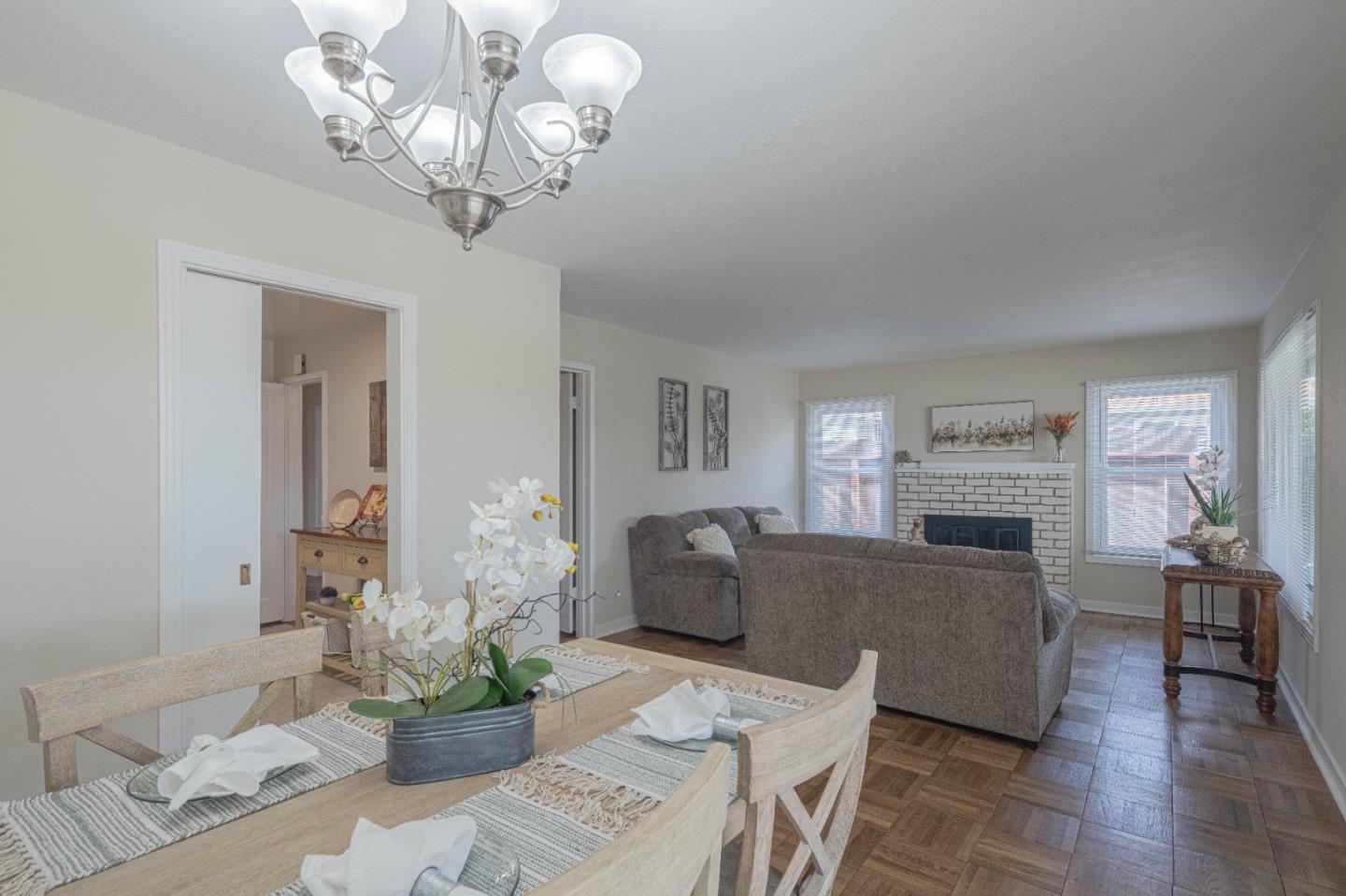 Detail Gallery Image 11 of 39 For 217 Maryal Dr, Salinas,  CA 93906 - 3 Beds | 1 Baths