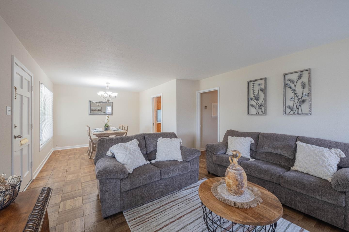 Detail Gallery Image 9 of 39 For 217 Maryal Dr, Salinas,  CA 93906 - 3 Beds | 1 Baths