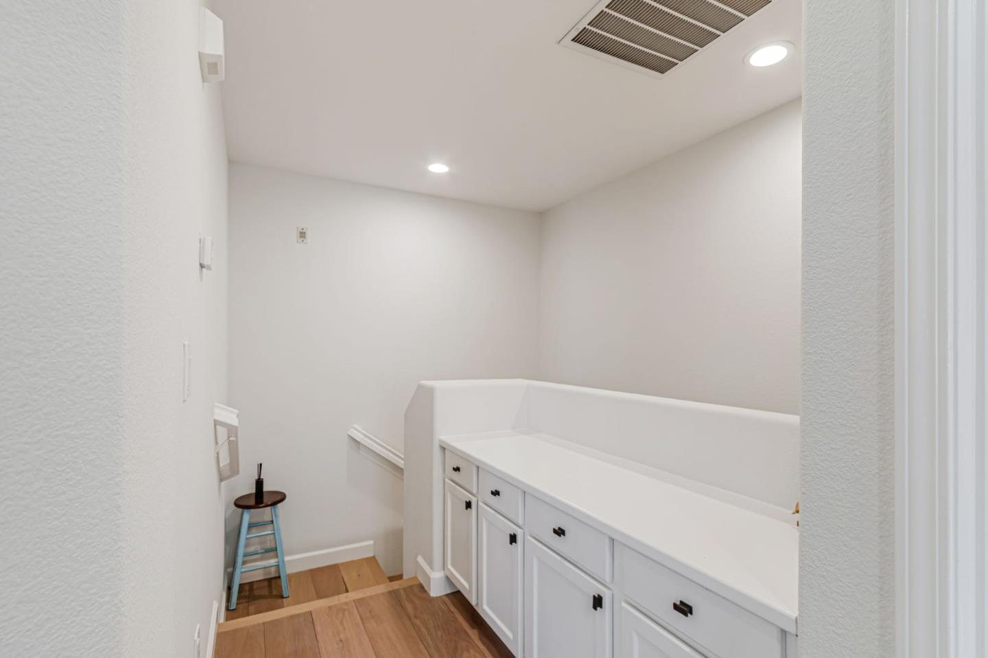 Detail Gallery Image 25 of 47 For 828 Monarch Ln, San Jose,  CA 95138 - 3 Beds | 3 Baths