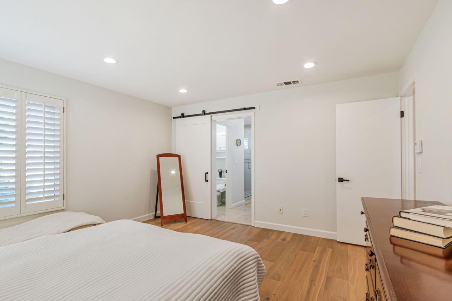Detail Gallery Image 30 of 47 For 828 Monarch Ln, San Jose,  CA 95138 - 3 Beds | 3 Baths