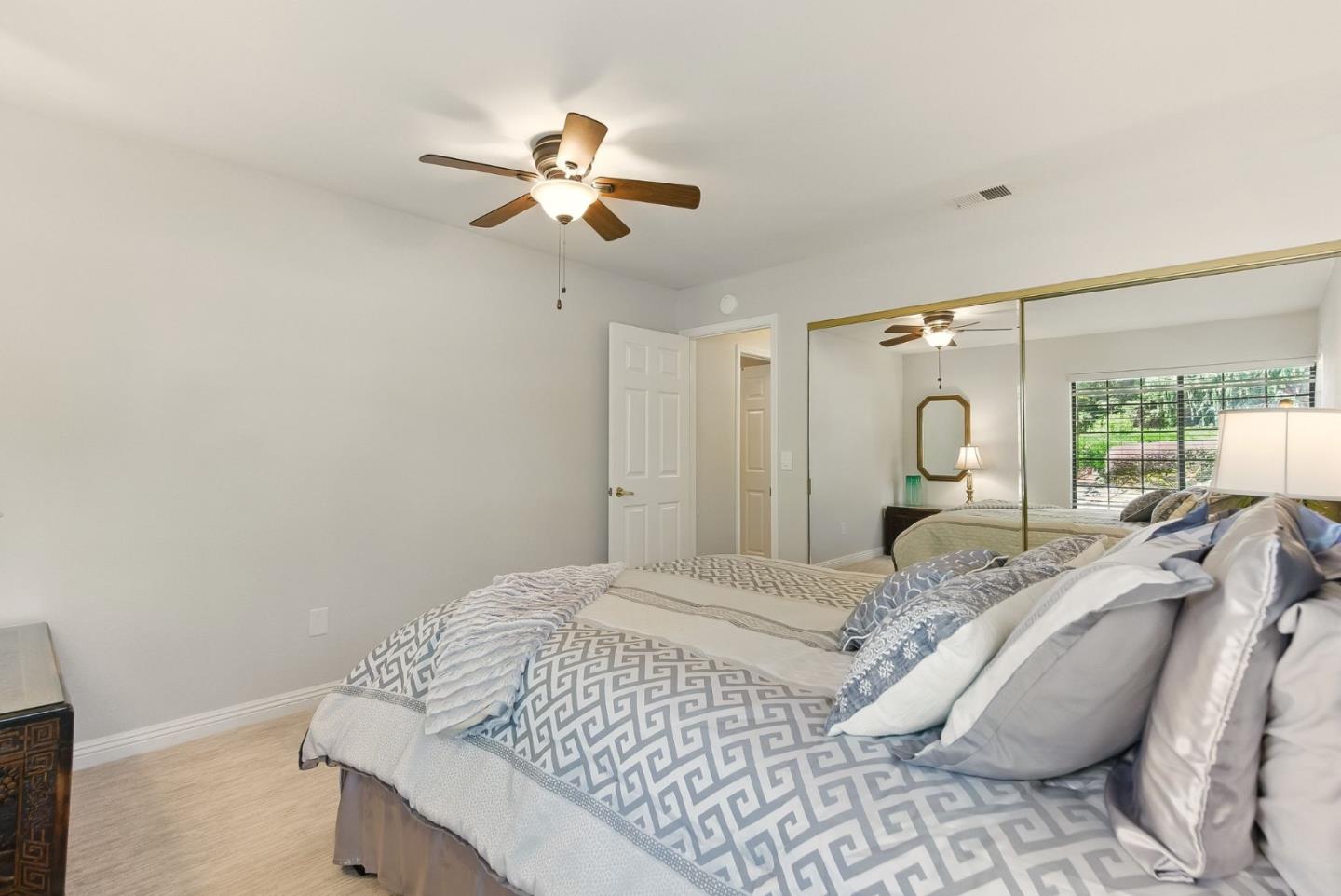 Detail Gallery Image 17 of 30 For 3431 Lake Albano Cir, San Jose,  CA 95135 - 2 Beds | 2 Baths
