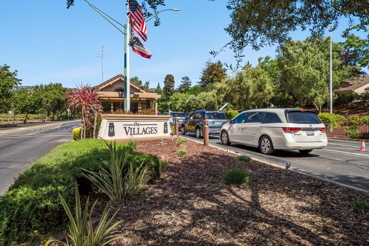 Detail Gallery Image 30 of 30 For 3431 Lake Albano Cir, San Jose,  CA 95135 - 2 Beds | 2 Baths