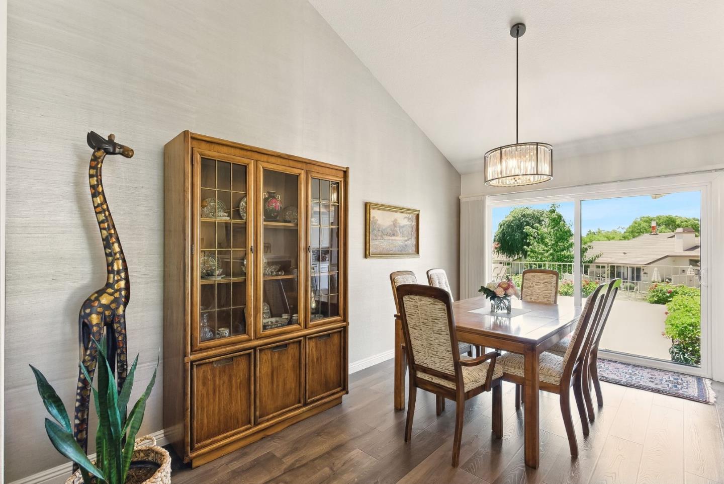 Detail Gallery Image 7 of 30 For 3431 Lake Albano Cir, San Jose,  CA 95135 - 2 Beds | 2 Baths