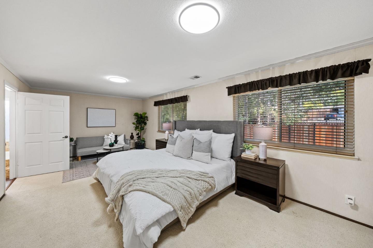 Detail Gallery Image 24 of 59 For 921 Rock Canyon Cir, San Jose,  CA 95127 - 5 Beds | 3 Baths