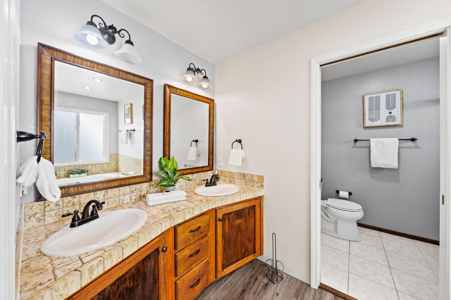 Detail Gallery Image 28 of 59 For 921 Rock Canyon Cir, San Jose,  CA 95127 - 5 Beds | 3 Baths
