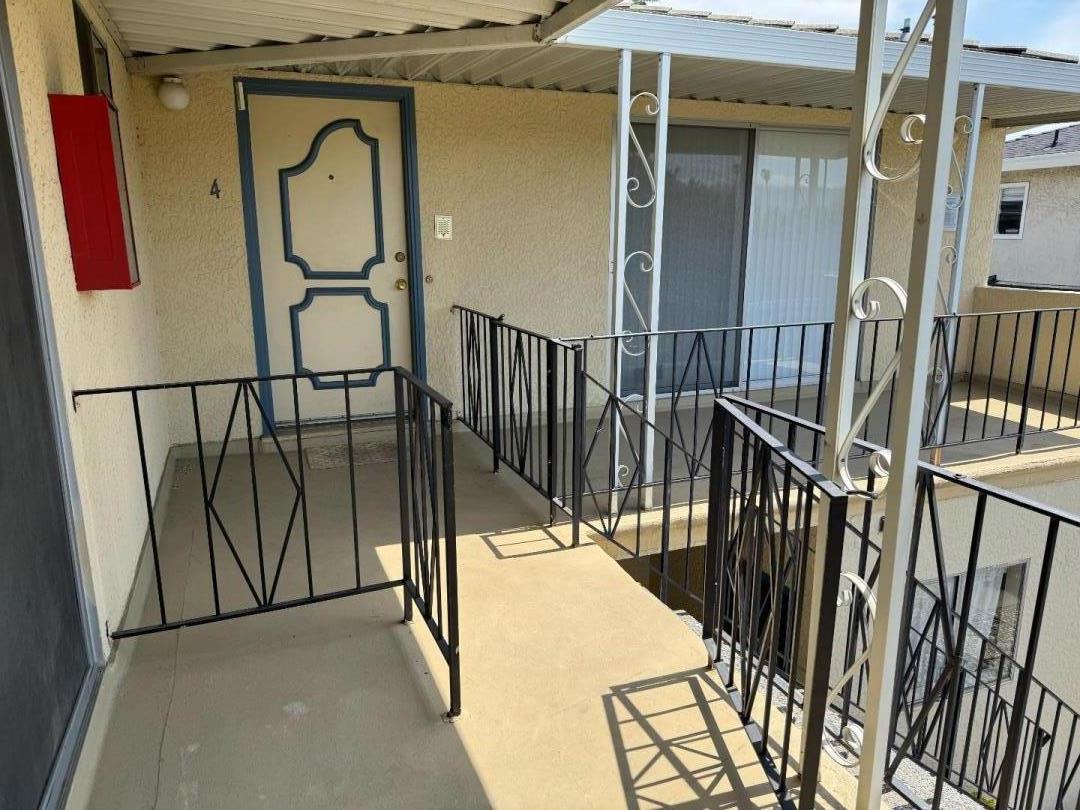 Detail Gallery Image 5 of 12 For 834 Teresi Ct, San Jose,  CA 95117 - – Beds | – Baths