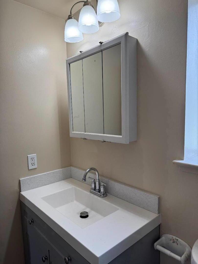 Detail Gallery Image 7 of 12 For 834 Teresi Ct, San Jose,  CA 95117 - – Beds | – Baths