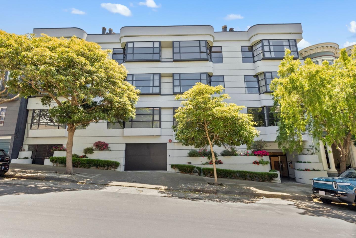 Detail Gallery Image 1 of 40 For 1425 Vallejo St #102,  San Francisco,  CA 94109 - 1 Beds | 1 Baths