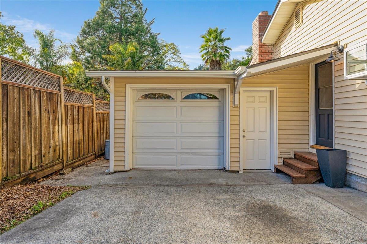 Detail Gallery Image 10 of 47 For 8525 Glen Arbor Rd, Ben Lomond,  CA 95005 - 2 Beds | 1 Baths