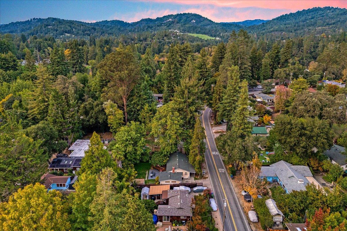 Detail Gallery Image 8 of 47 For 8525 Glen Arbor Rd, Ben Lomond,  CA 95005 - 2 Beds | 1 Baths