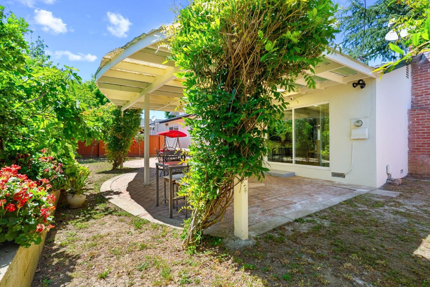 Detail Gallery Image 37 of 44 For 2718 Millbrae Way, San Jose,  CA 95121 - 3 Beds | 2 Baths