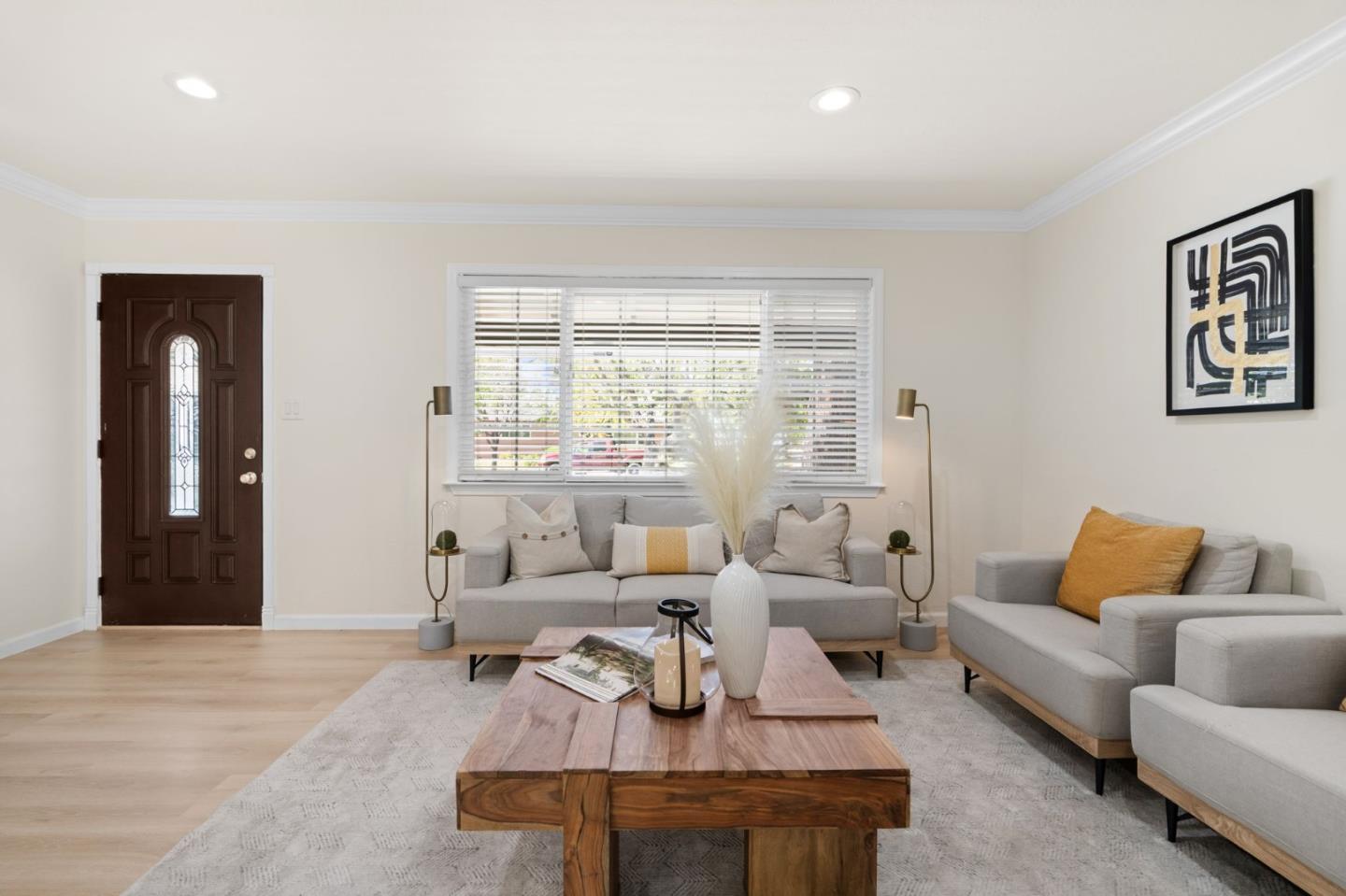 Detail Gallery Image 6 of 44 For 2718 Millbrae Way, San Jose,  CA 95121 - 3 Beds | 2 Baths