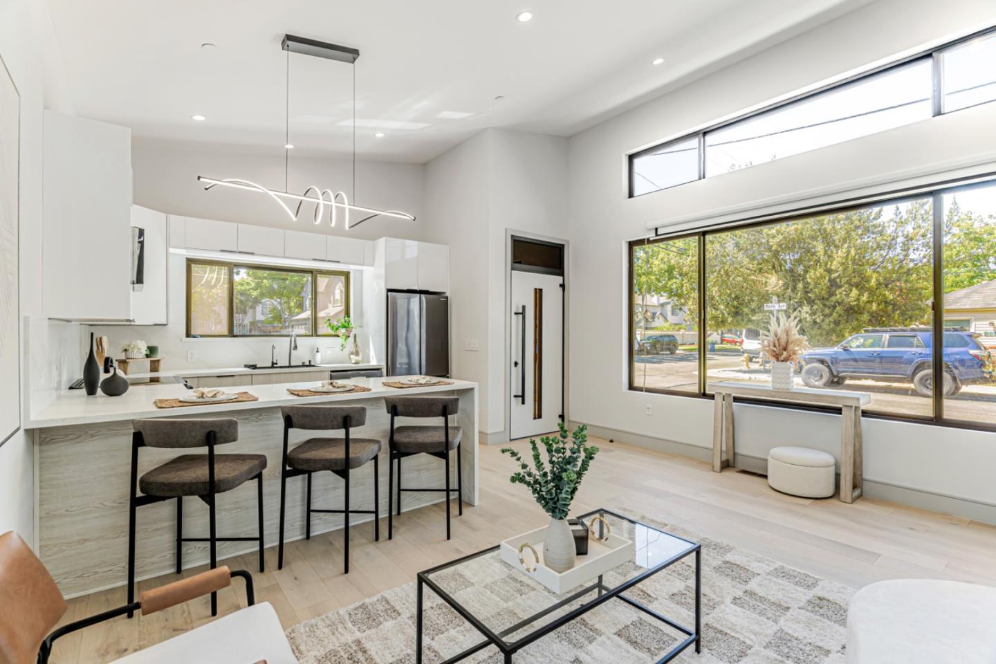 Detail Gallery Image 7 of 24 For 68 Page St, Campbell,  CA 95008 - 3 Beds | 3 Baths