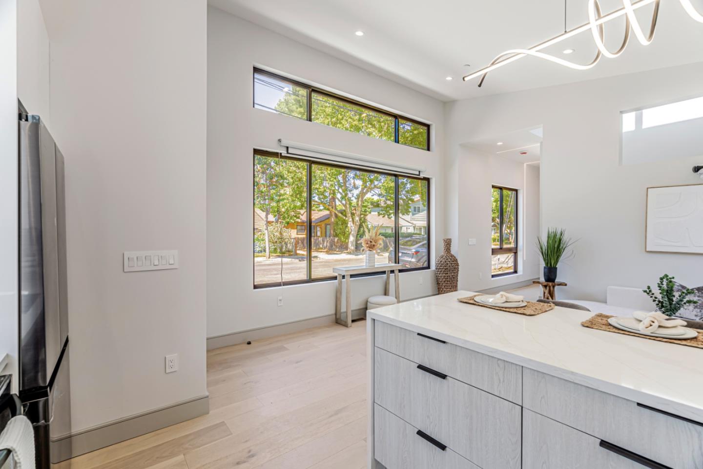 Detail Gallery Image 9 of 24 For 68 Page St, Campbell,  CA 95008 - 3 Beds | 3 Baths