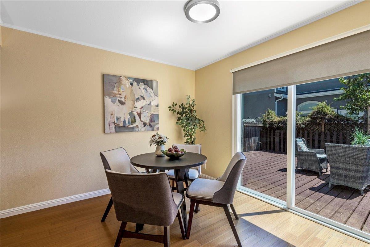 Detail Gallery Image 12 of 24 For 83 Devonshire Ave #3,  Mountain View,  CA 94043 - 2 Beds | 2 Baths