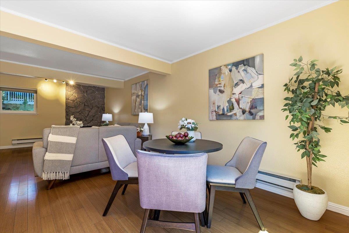 Detail Gallery Image 13 of 24 For 83 Devonshire Ave #3,  Mountain View,  CA 94043 - 2 Beds | 2 Baths