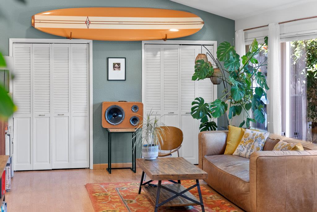 Detail Gallery Image 14 of 49 For 1965 42nd Ave, Capitola,  CA 95010 - 2 Beds | 2 Baths