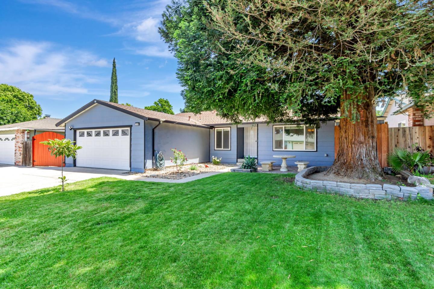 Detail Gallery Image 2 of 45 For 1005 Doncaster Dr, Antioch,  CA 94509 - 4 Beds | 2 Baths