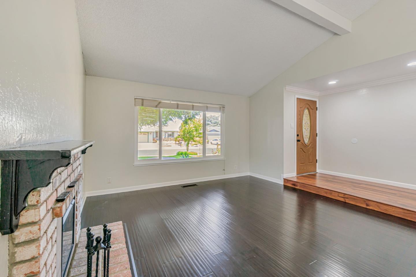 Detail Gallery Image 7 of 45 For 1005 Doncaster Dr, Antioch,  CA 94509 - 4 Beds | 2 Baths