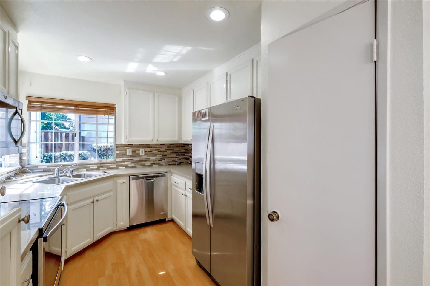 Detail Gallery Image 10 of 29 For 6153 Potrero Dr, Newark,  CA 94560 - 3 Beds | 2/1 Baths