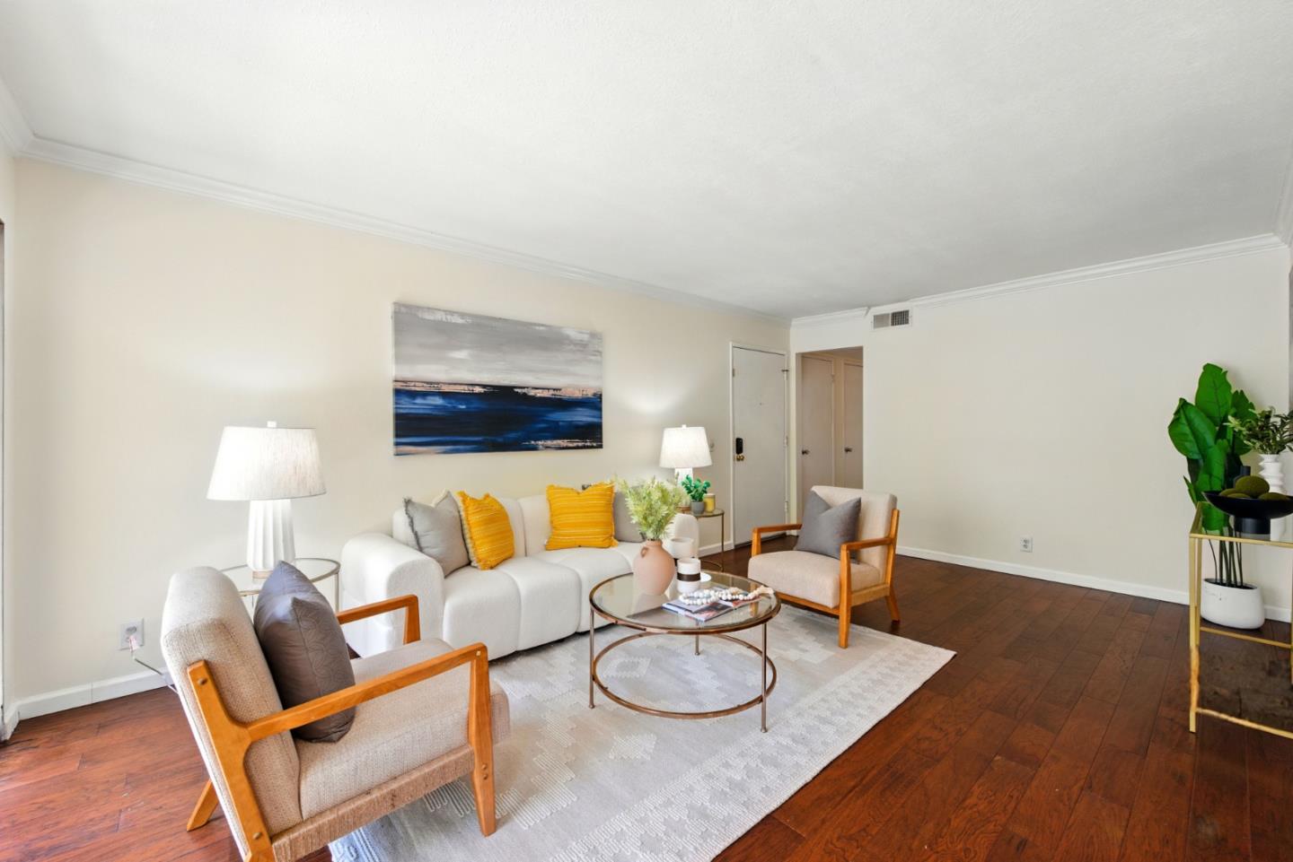 Detail Gallery Image 8 of 23 For 757 N Fair Oaks Ave #3,  Sunnyvale,  CA 94085 - 2 Beds | 1 Baths