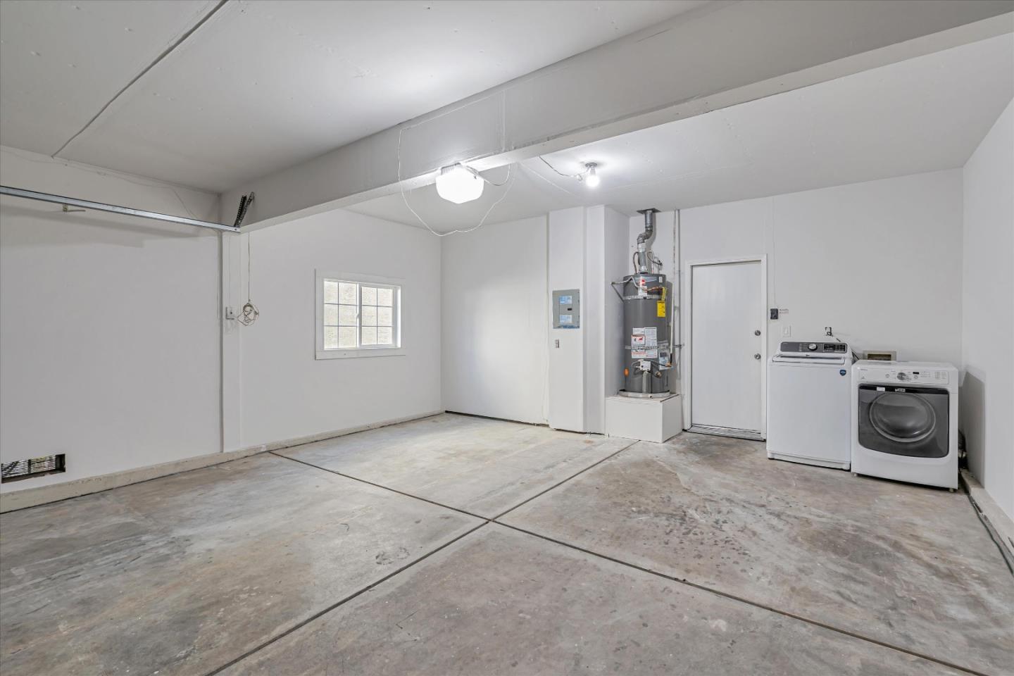 Detail Gallery Image 31 of 32 For 683 Black Pine Dr, San Leandro,  CA 94577 - 3 Beds | 2/1 Baths