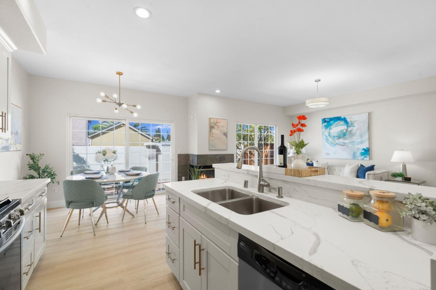 Detail Gallery Image 12 of 47 For 4220 Ramshall Pl, Santa Clara,  CA 95054 - 3 Beds | 2/1 Baths