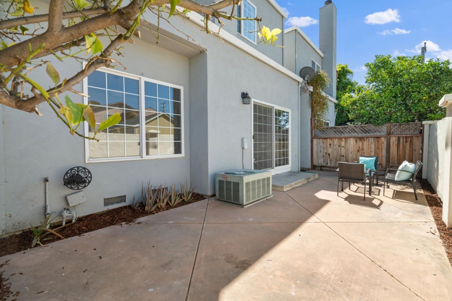 Detail Gallery Image 34 of 47 For 4220 Ramshall Pl, Santa Clara,  CA 95054 - 3 Beds | 2/1 Baths