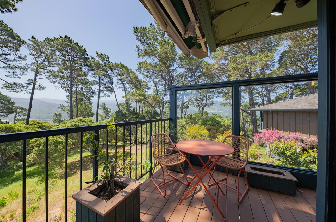 Detail Gallery Image 13 of 53 For 154 Del Mesa Carmel, Carmel,  CA 93923 - 2 Beds | 2 Baths