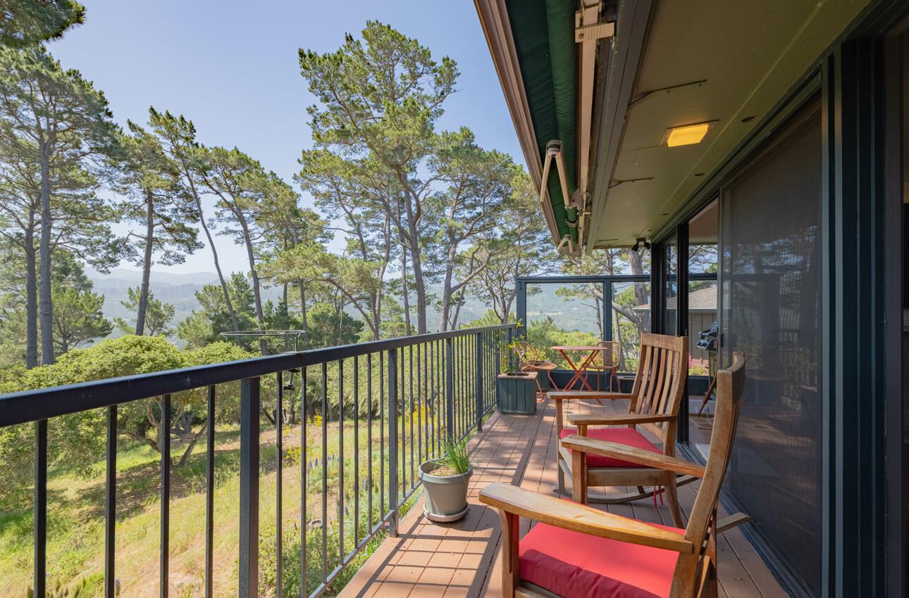Detail Gallery Image 16 of 53 For 154 Del Mesa Carmel, Carmel,  CA 93923 - 2 Beds | 2 Baths
