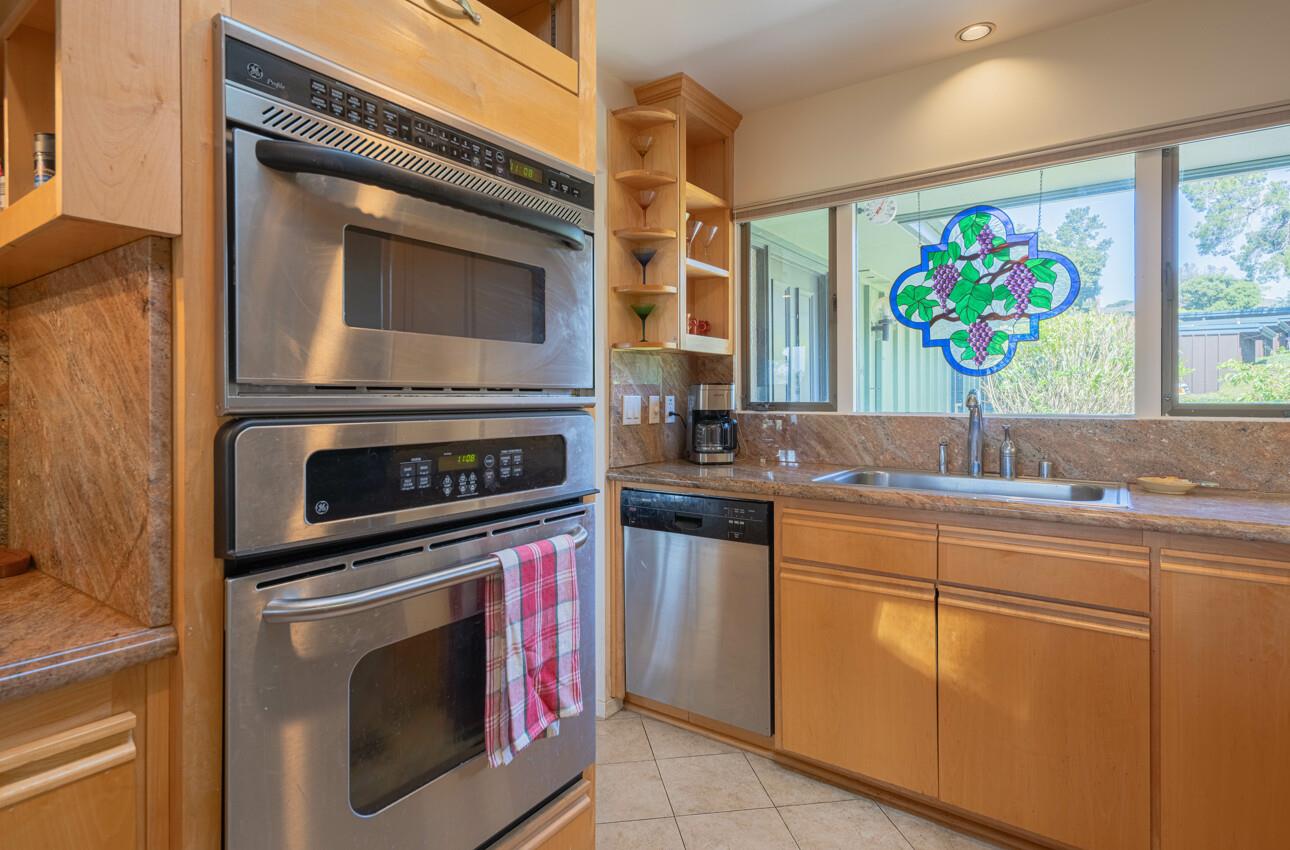 Detail Gallery Image 24 of 53 For 154 Del Mesa Carmel, Carmel,  CA 93923 - 2 Beds | 2 Baths