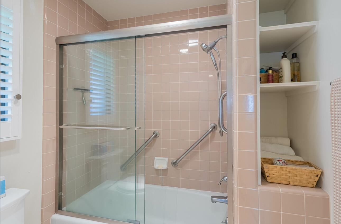 Detail Gallery Image 33 of 53 For 154 Del Mesa Carmel, Carmel,  CA 93923 - 2 Beds | 2 Baths