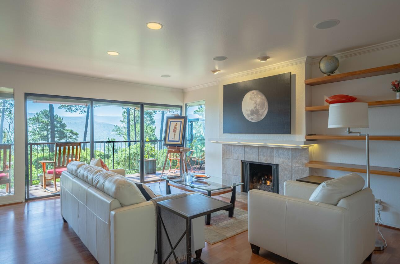Detail Gallery Image 9 of 53 For 154 Del Mesa Carmel, Carmel,  CA 93923 - 2 Beds | 2 Baths